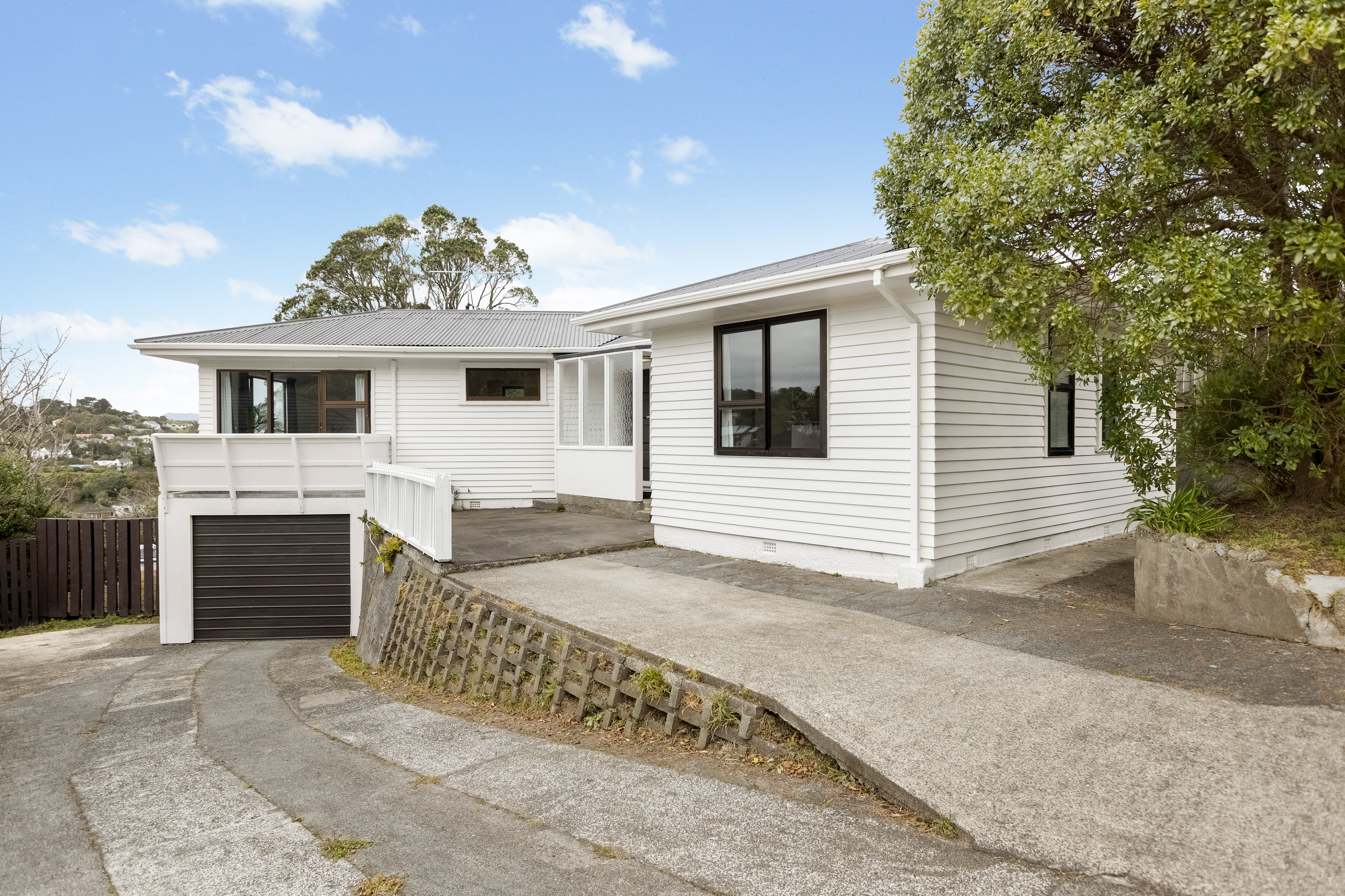 9 Cotswold Crescent, Newlands, Wellington, 3 Bedrooms, 1 Bathrooms, House