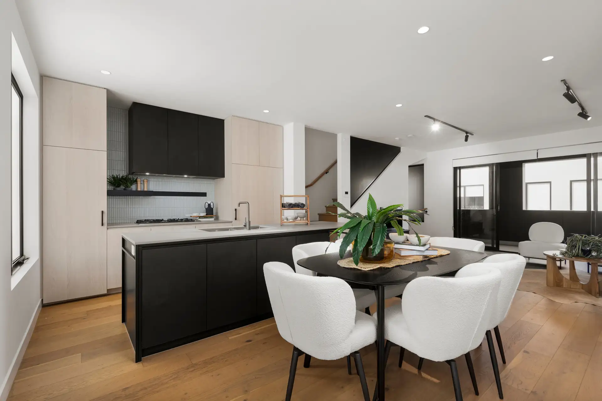 UNIT 305 10 MILLS BVD, Alphington, North Melbourne, 0部屋, 0バスルーム, Townhouse