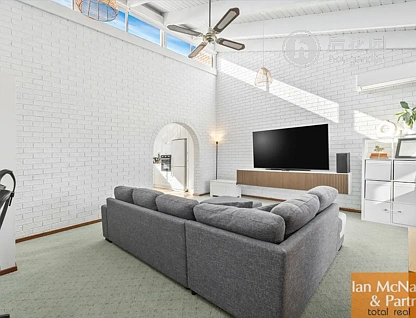 Unit 1/9 THURRALILLY STREET, QUEANBEYAN EAST, 0 ห้องนอน, 0 ห้องน้ำ, Townhouse