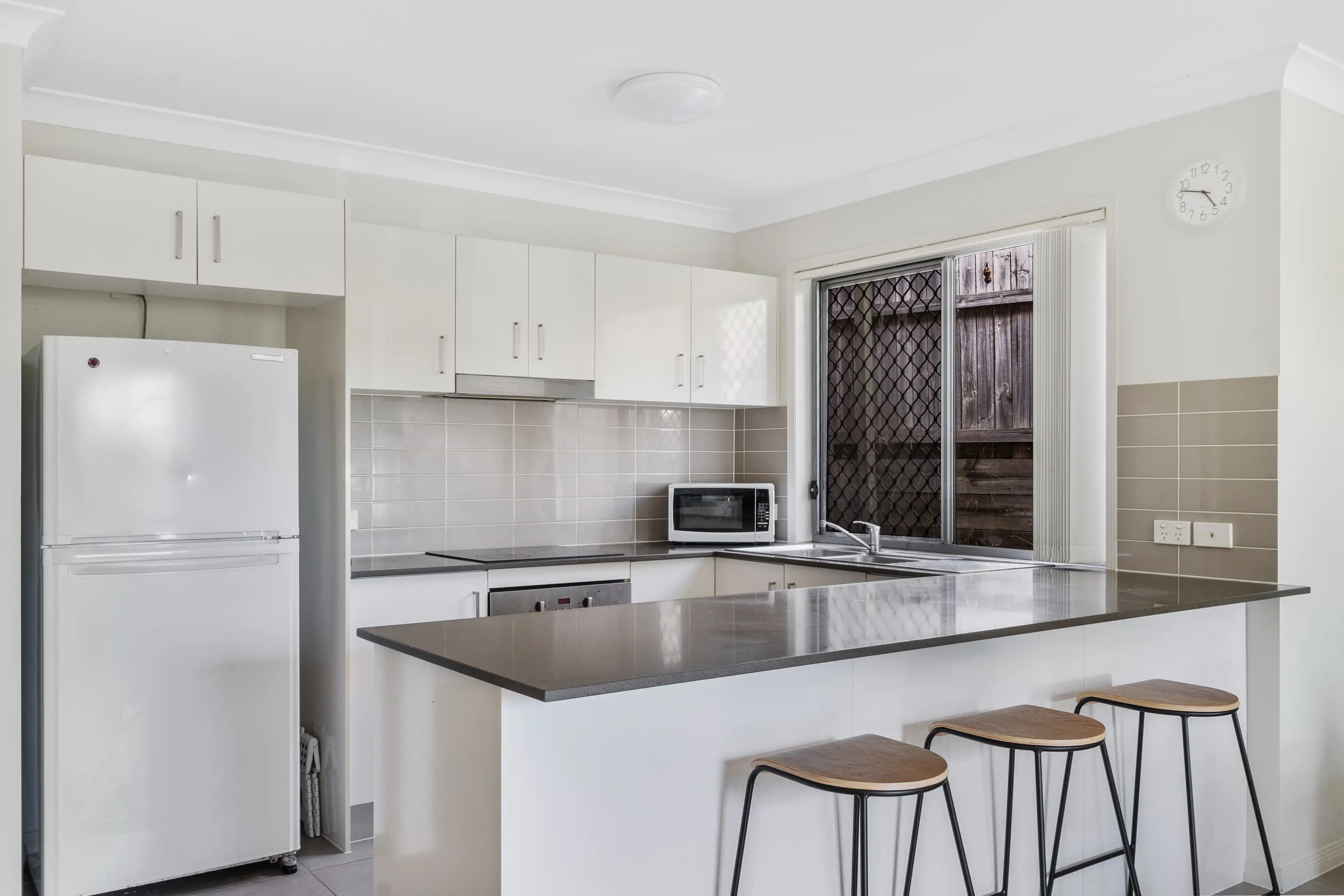 UNIT 3 1 CONJOLA LANE, Waterford, Brisbane - Southern Region, 0部屋, 0バスルーム, Unit