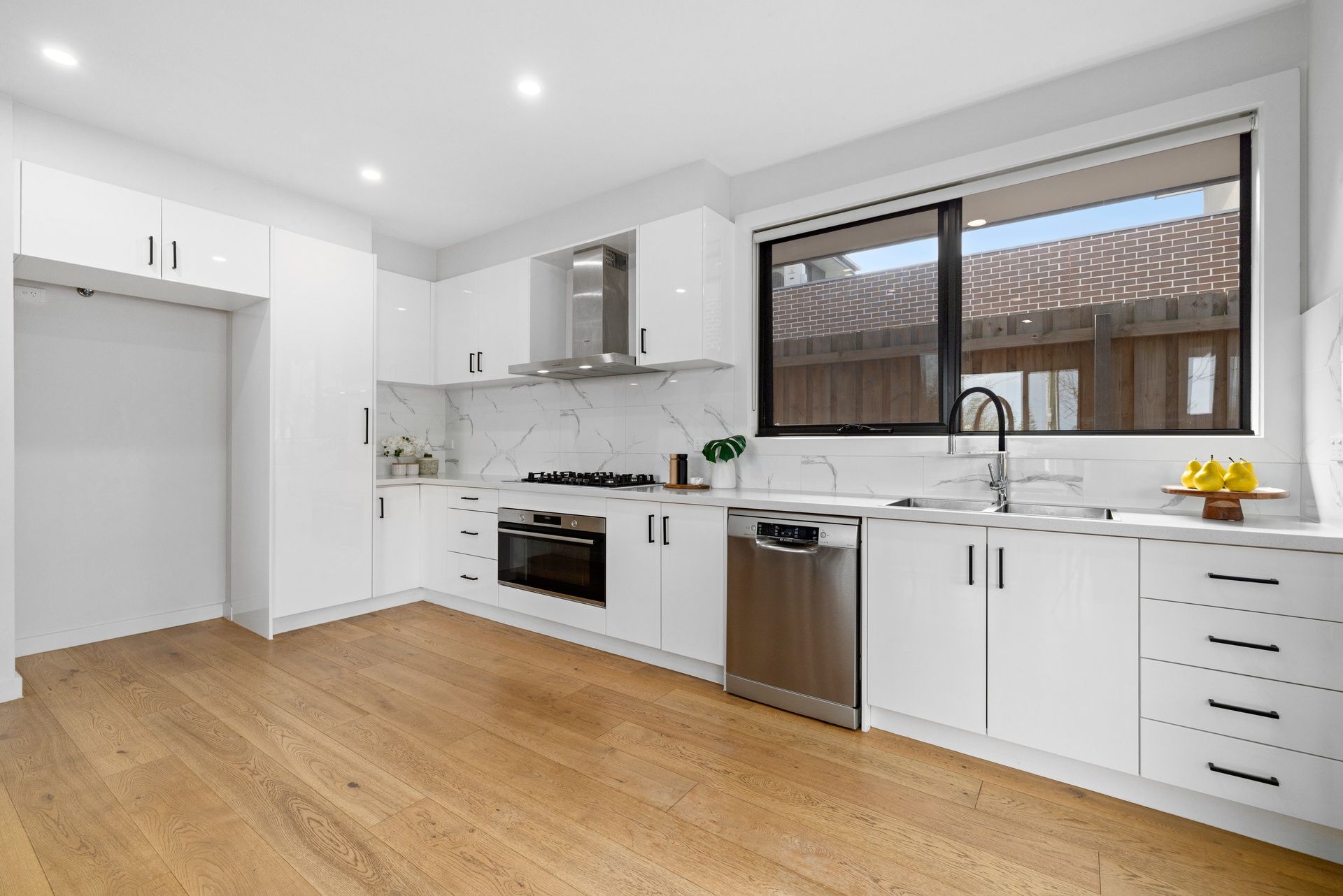 2 HOWELL DR, Mount Waverley, East Melbourne, 0部屋, 0バスルーム, Townhouse
