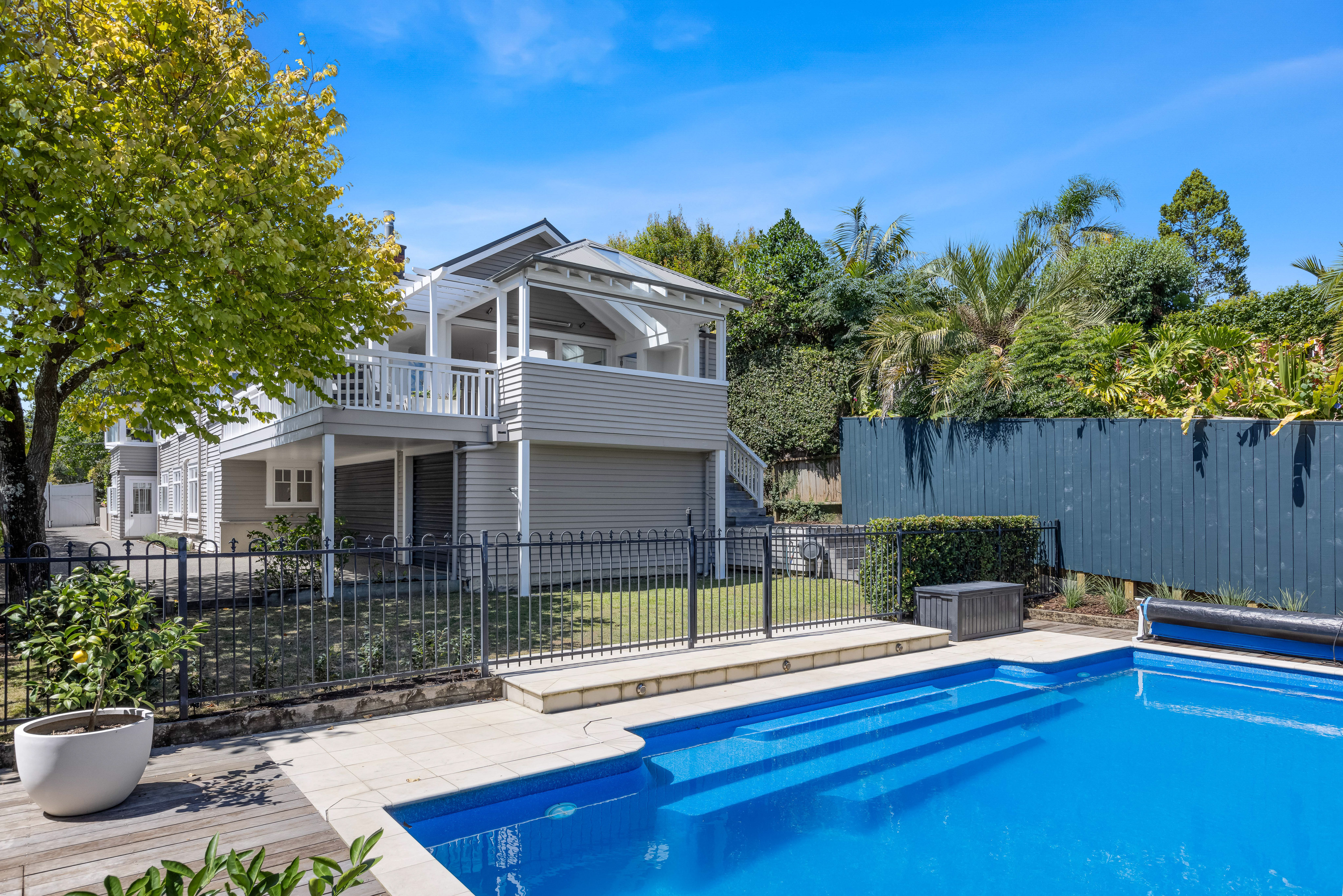 Residential  Single House Zone