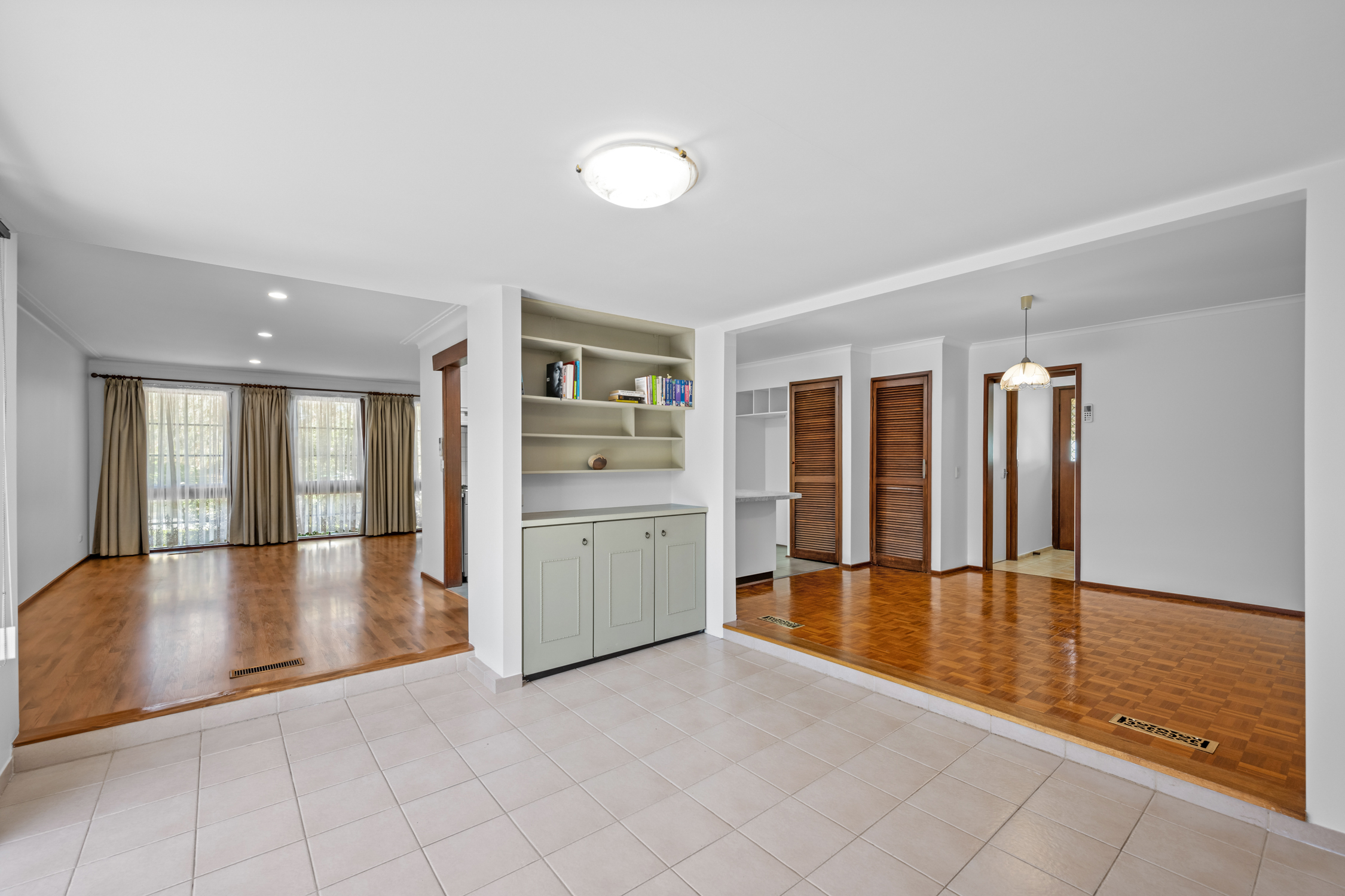 1 BELSIZE CT, Endeavour Hills, South East Melbourne, 0 कमरे, 0 बाथरूम, House