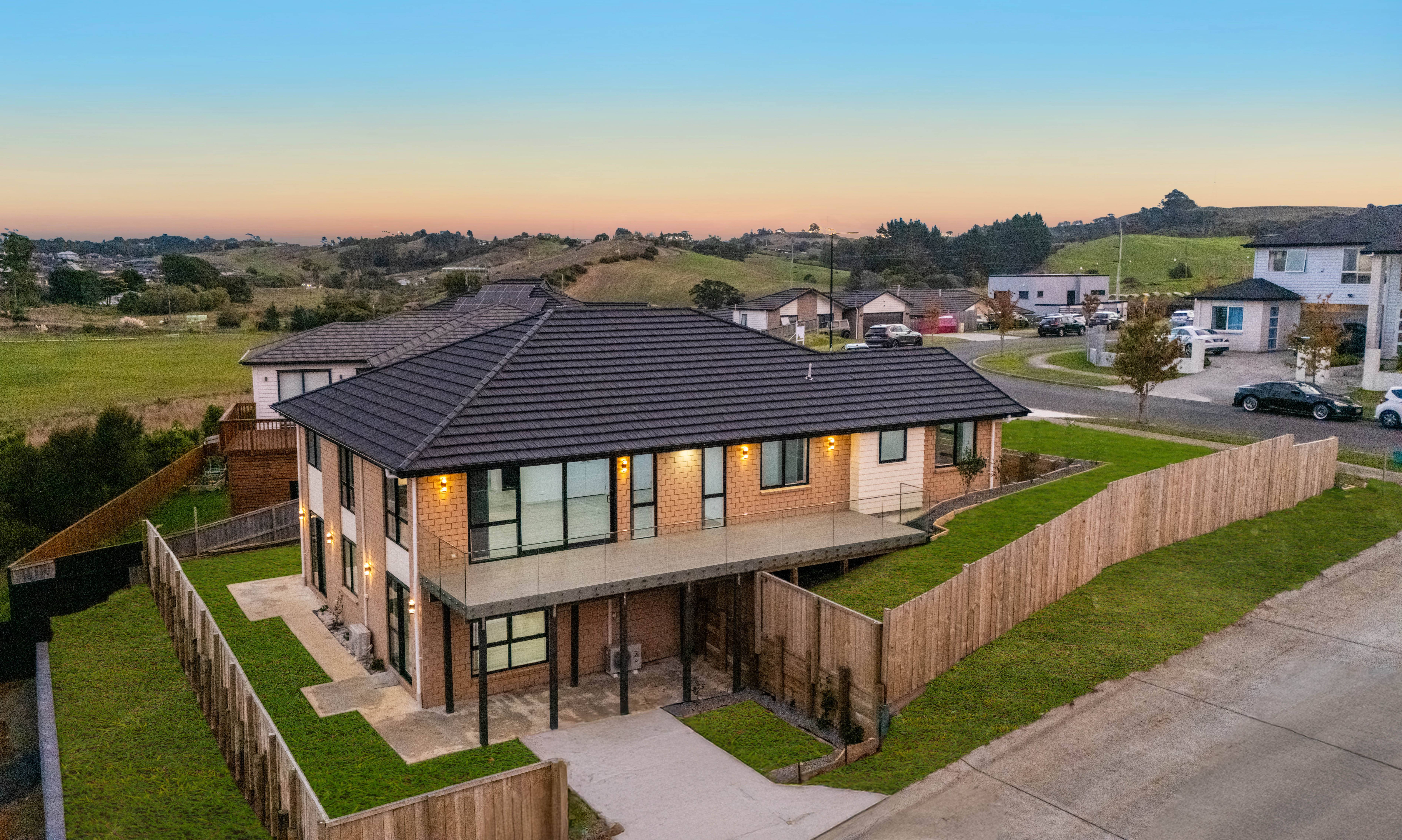 14 Thomason Crescent, Pokeno, Waikato, 6 ਕਮਰੇ, 3 ਬਾਥਰੂਮ, Home & Income