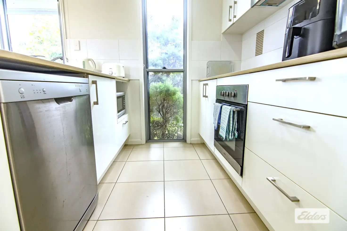 Unit 7/37-39 DAISY STREET, MILES, 0 ਕਮਰੇ, 0 ਬਾਥਰੂਮ, Townhouse