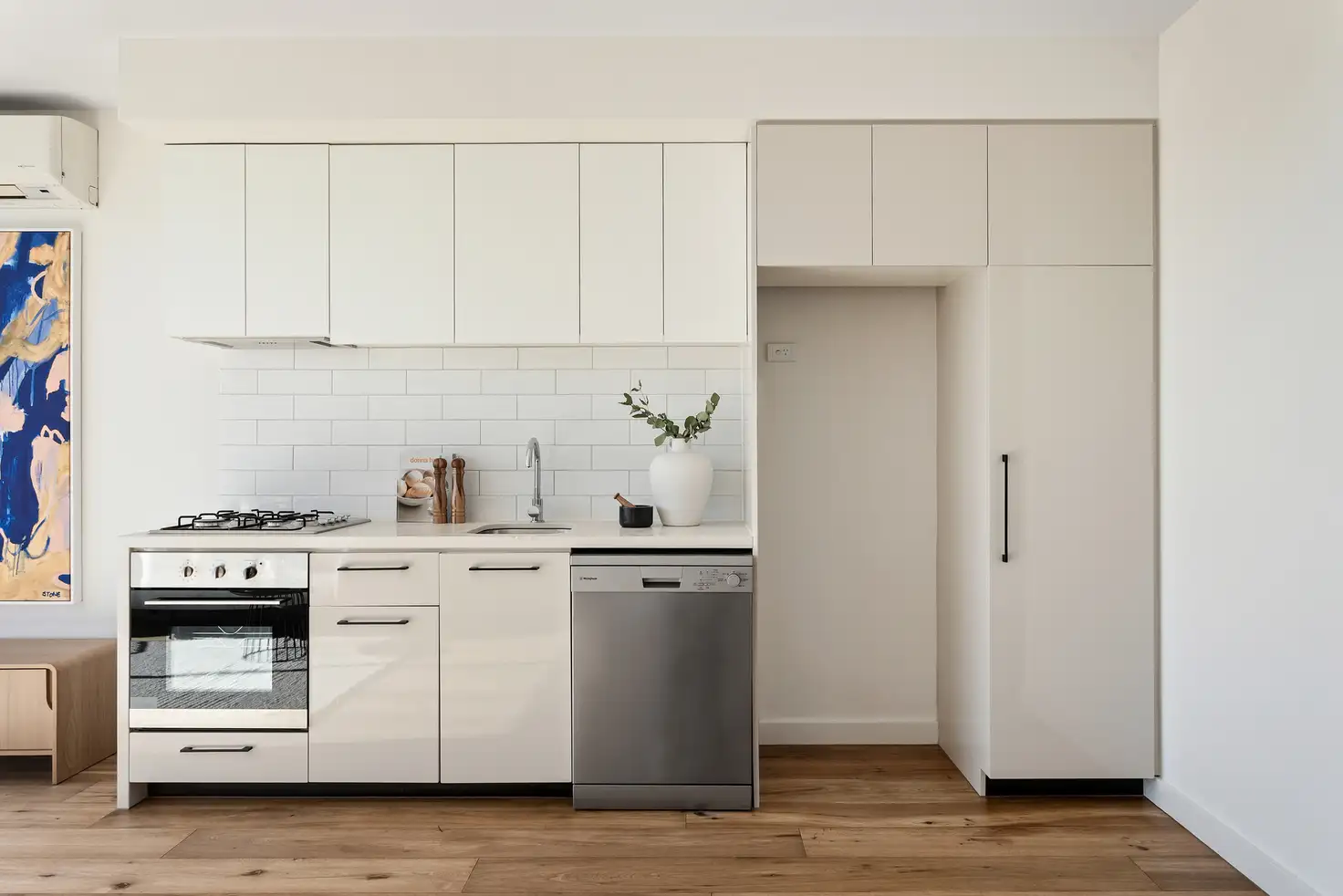 Flat 203/144 MCKINNON ROAD, MCKINNON, 0 ਕਮਰੇ, 0 ਬਾਥਰੂਮ, Apartment