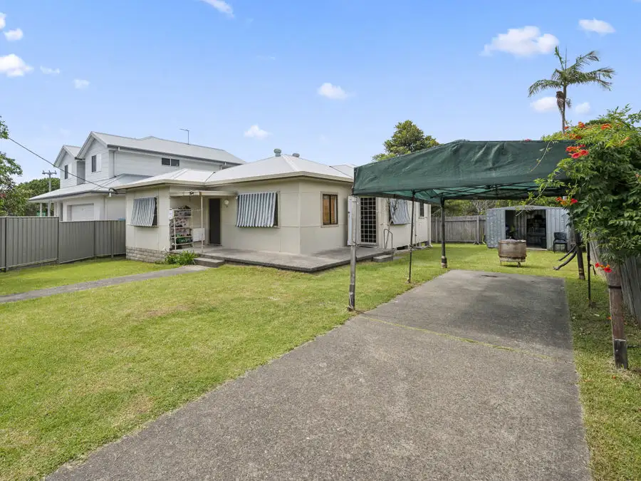 62 WEST HIGH ST, Coffs Harbour, North Coast, 0 rūma, 0 rūma horoi, House