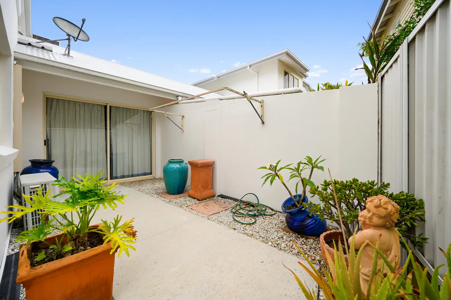 UNIT 2 34 BAUER ST, Southport, Gold Coast, 0 phòng ngủ, 0 phòng tắm, Townhouse