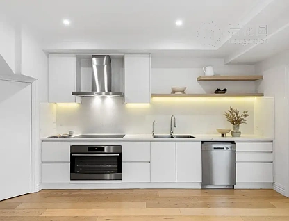 98C NAPIER ST, ESSENDON VIC 3040, 2房, 1浴, Townhouse