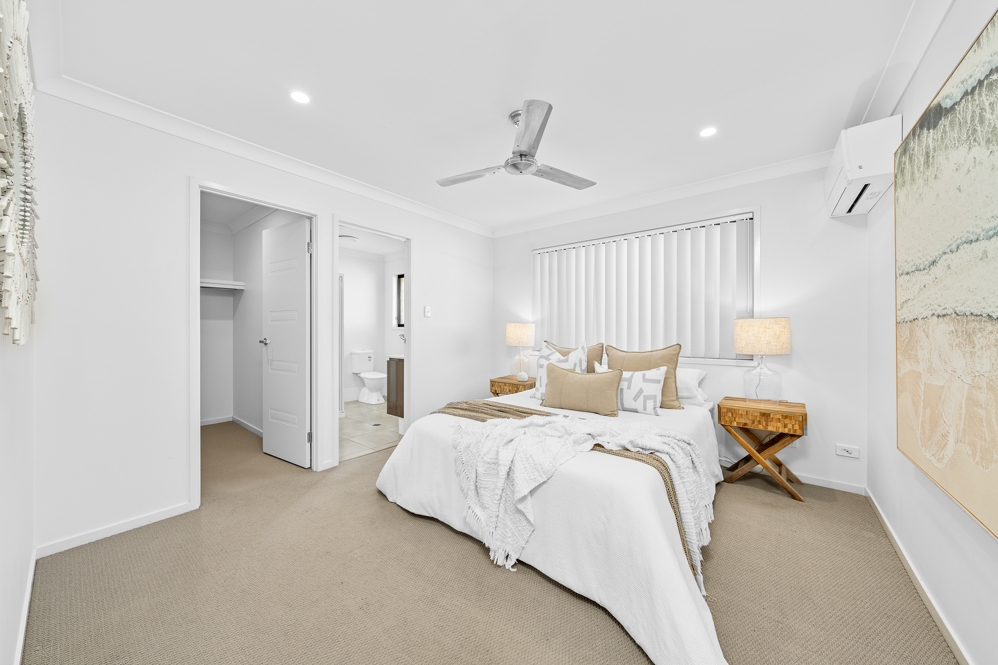 2 SUNSTONE AV, PIMPAMA QLD 4209, 0 Bedrooms, 0 Bathrooms, House