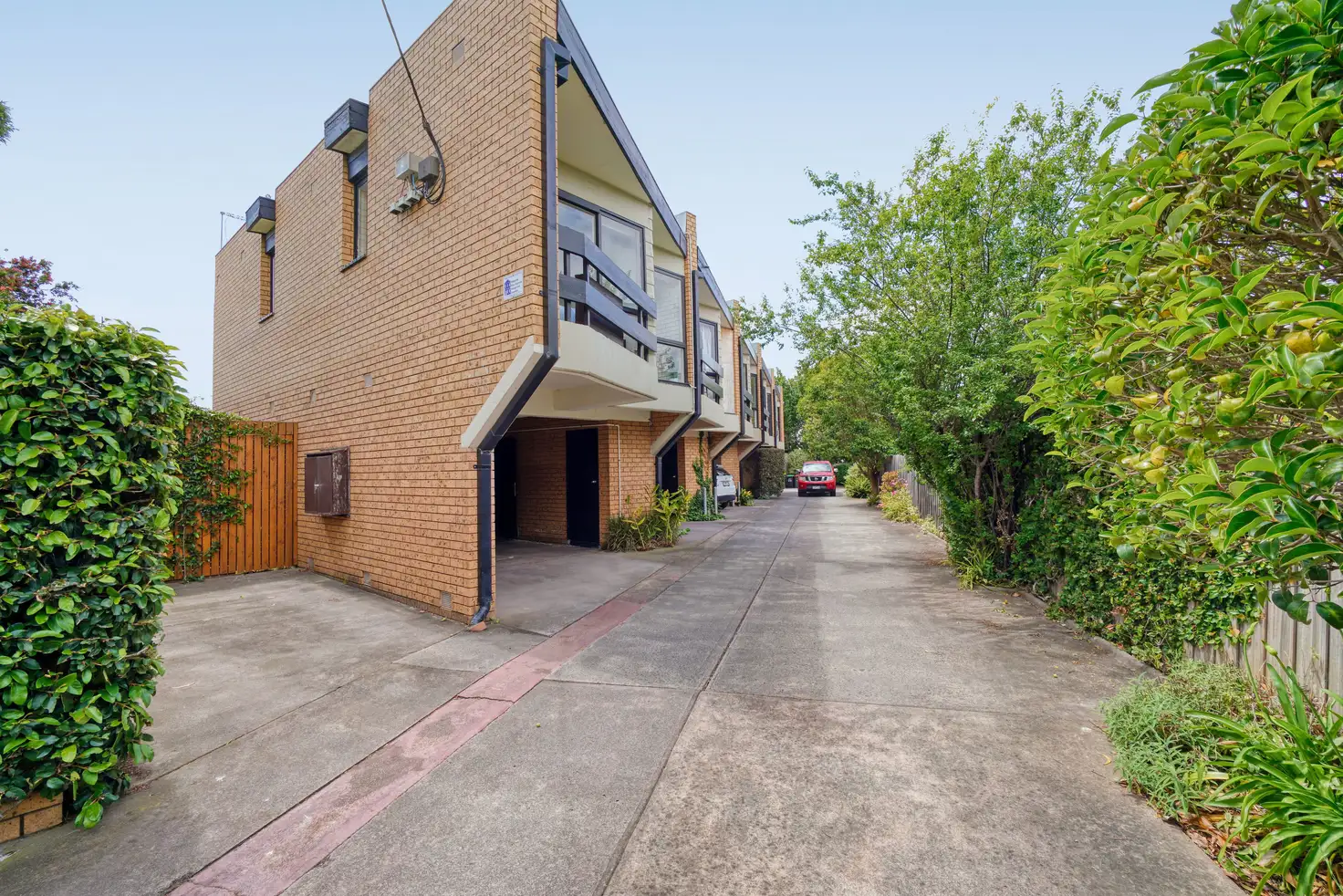 UNIT 2 12 BALMORAL ST, Essendon, North Melbourne, 0 Bedrooms, 0 Bathrooms, Unit