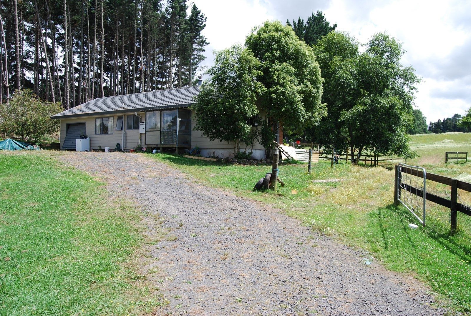 1027c Highway, Pukekawa, Franklin, 3 rūma, 1 rūma horoi