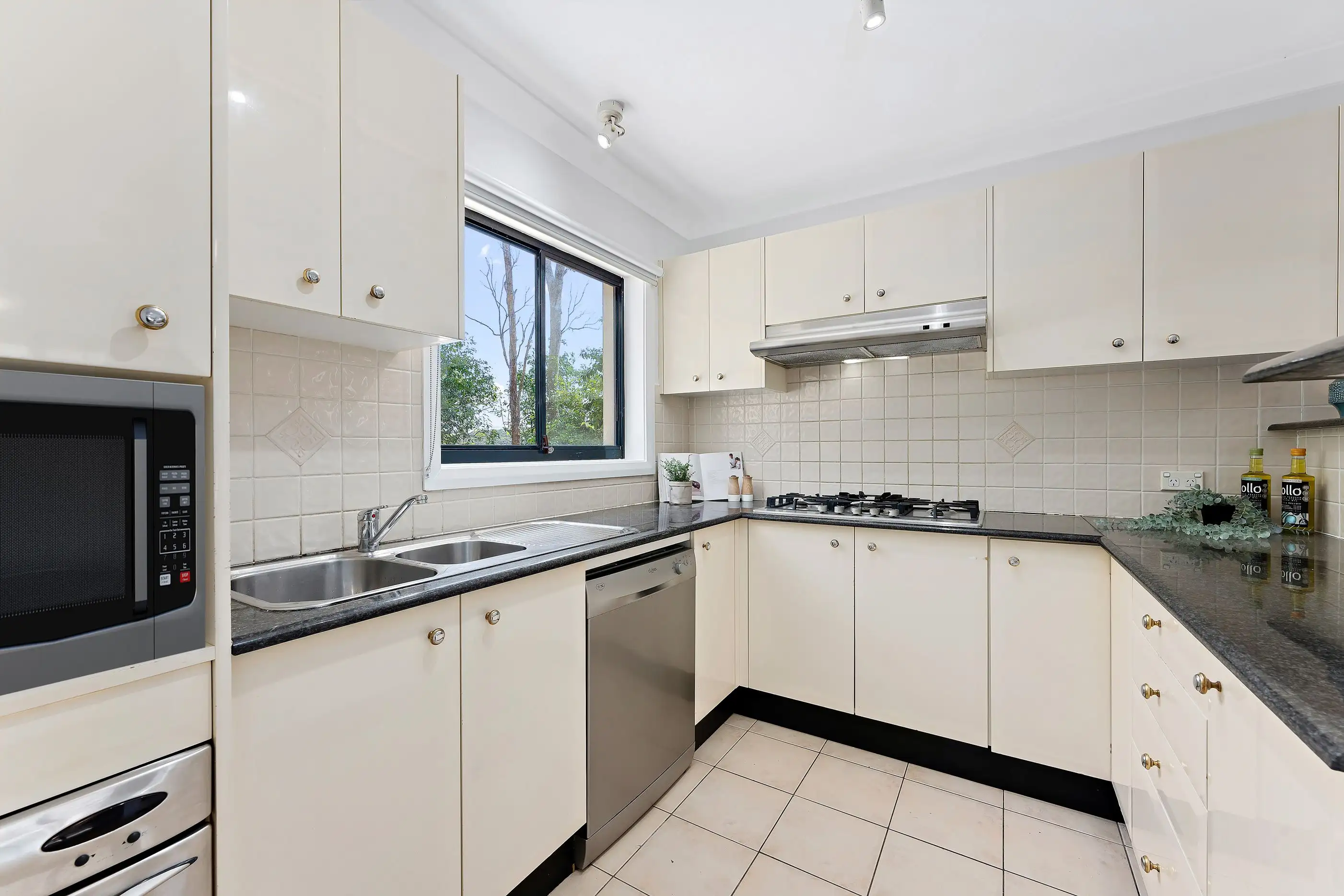 UNIT 4 6 TAYLORS DR, Lane Cove North, Lower North Shore, 0 રૂમ, 0 બાથરૂમ, Unit