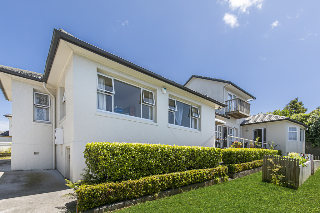 Residential  Mixed Housing Urban Zone