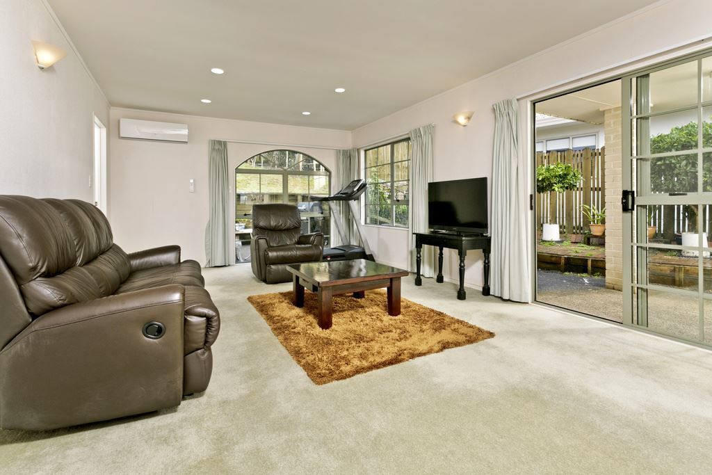 5 Bluebird Crescent, Unsworth Heights, North Shore City, 3 ਕਮਰੇ, 2 ਬਾਥਰੂਮ, House
