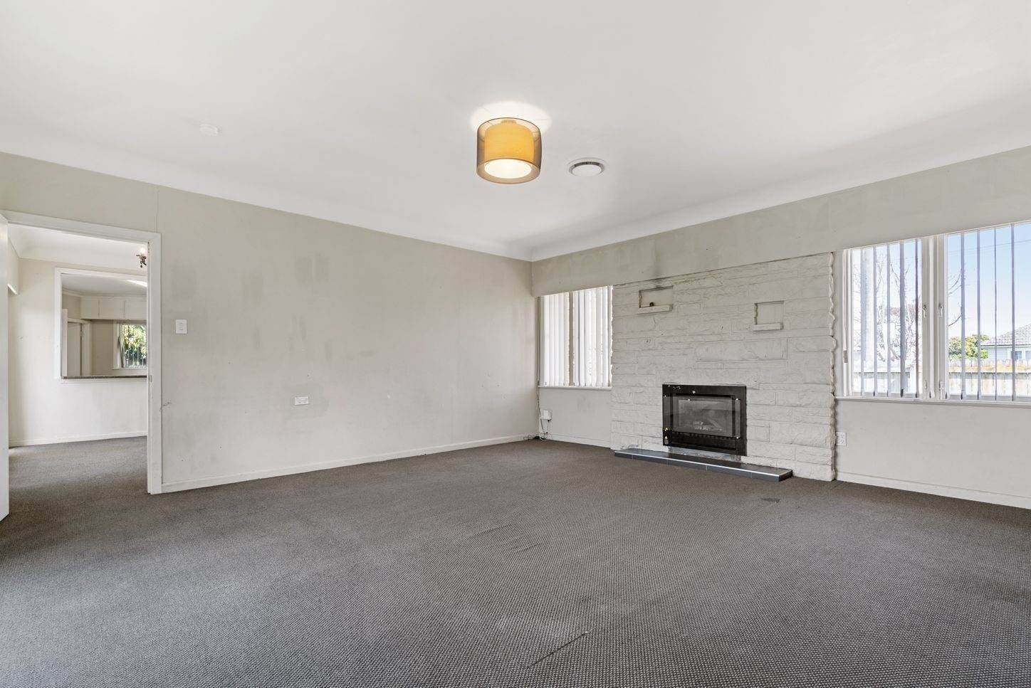 42 Willis Road, Papakura, Papakura, 4 ਕਮਰੇ, 2 ਬਾਥਰੂਮ, House