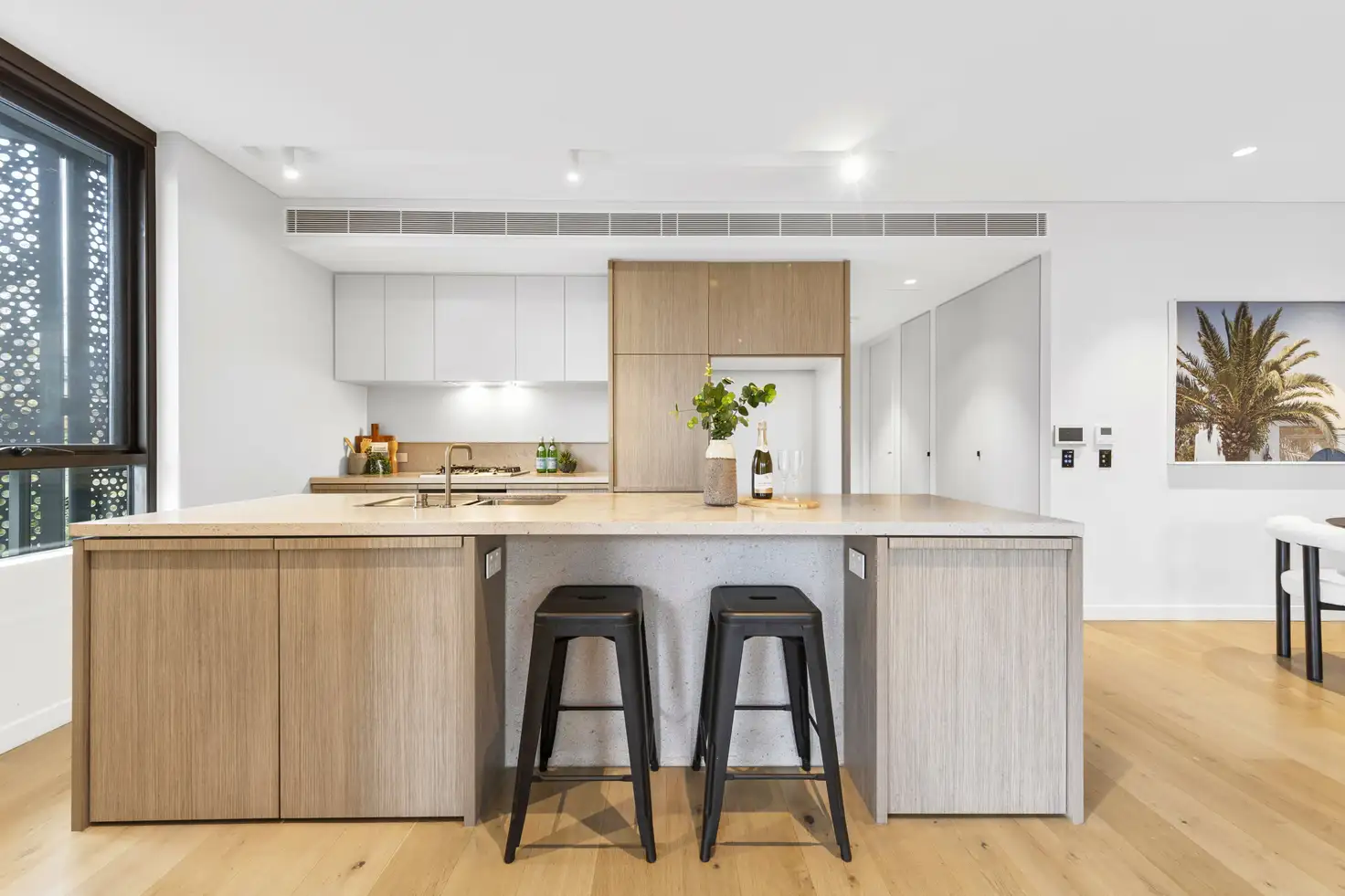 Unit 302/8 PYMBLE AVENUE, PYMBLE, 0 phòng ngủ, 0 phòng tắm, Unit