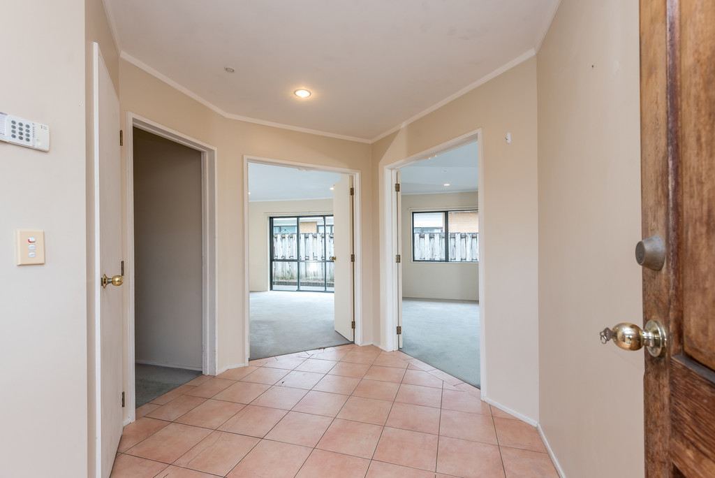 2/34 Heathridge Place, Pakuranga Heights, Manukau City, 3 ਕਮਰੇ, 0 ਬਾਥਰੂਮ, House