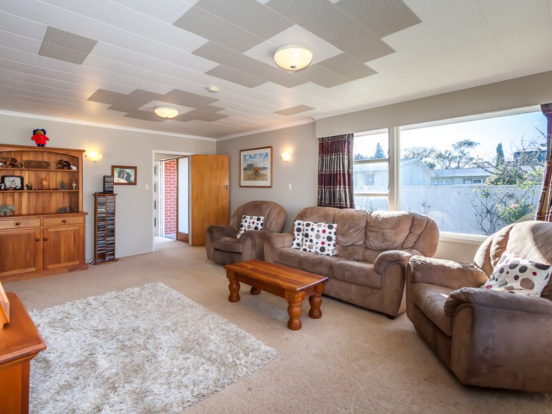 14 Lowestoft Place, West End, Palmerston North, 5 कमरे, 0 बाथरूम