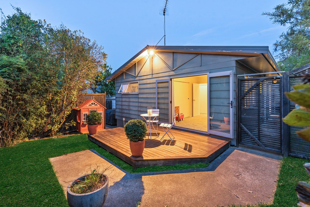 Residential  Mixed Housing Suburban Zone