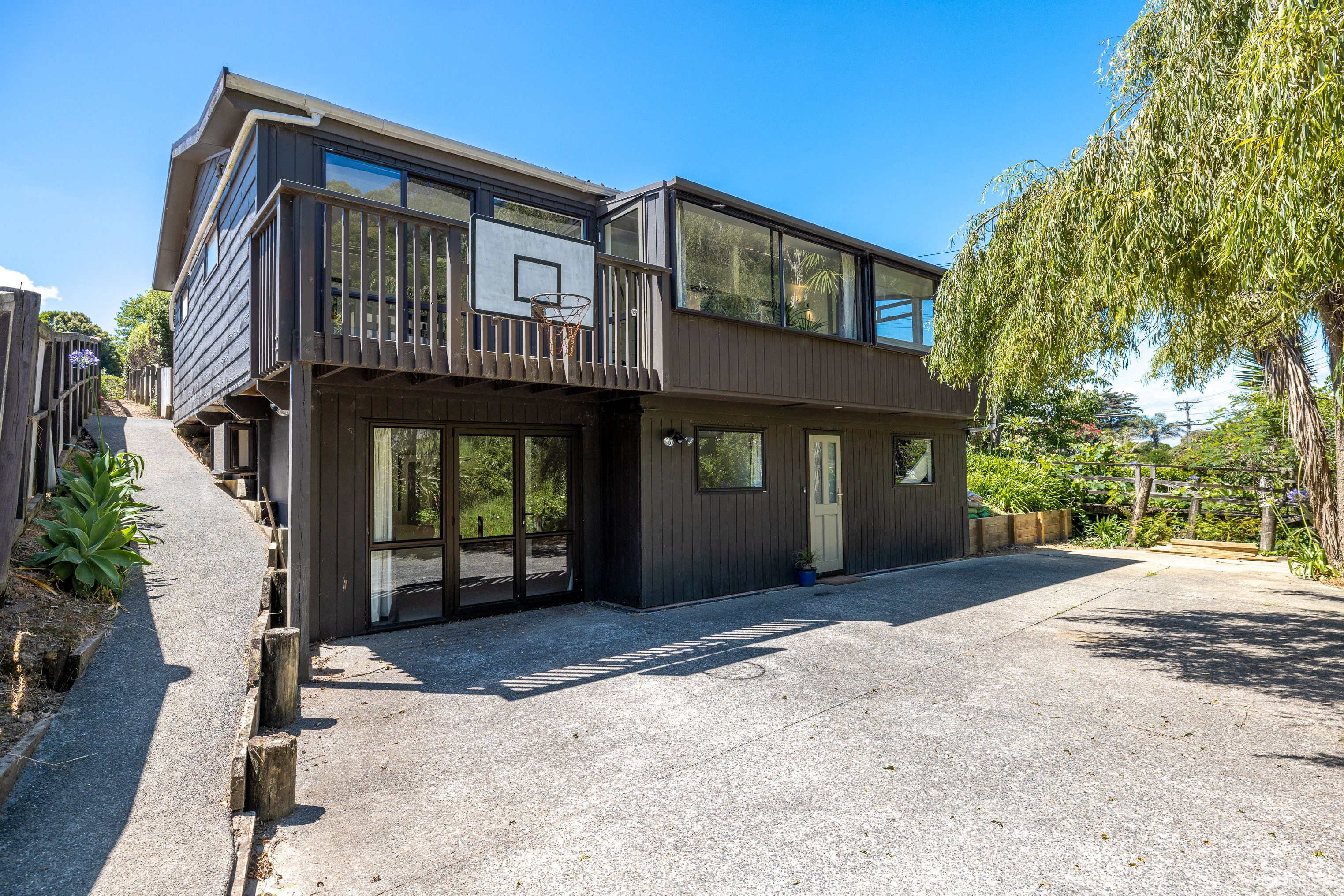 35 Lannan Road, Surfdale