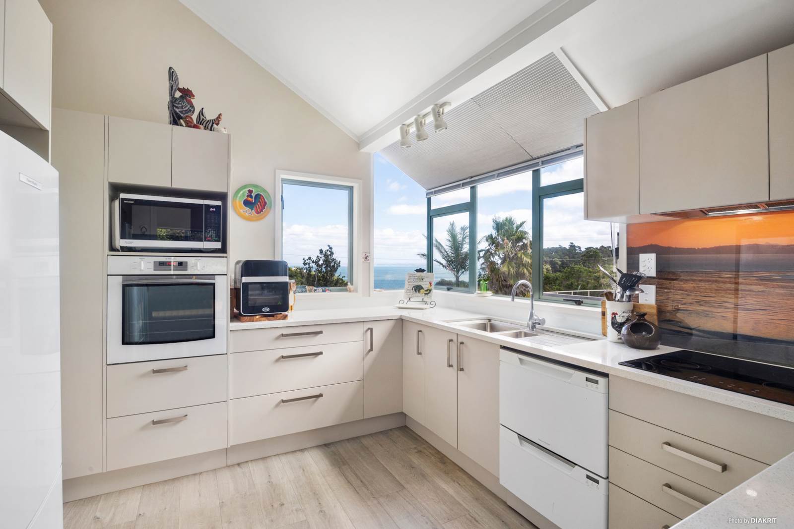 16 James Tyler Crescent, Lynfield, Auckland City, 4 Kuwarto, 0 Banyo, House
