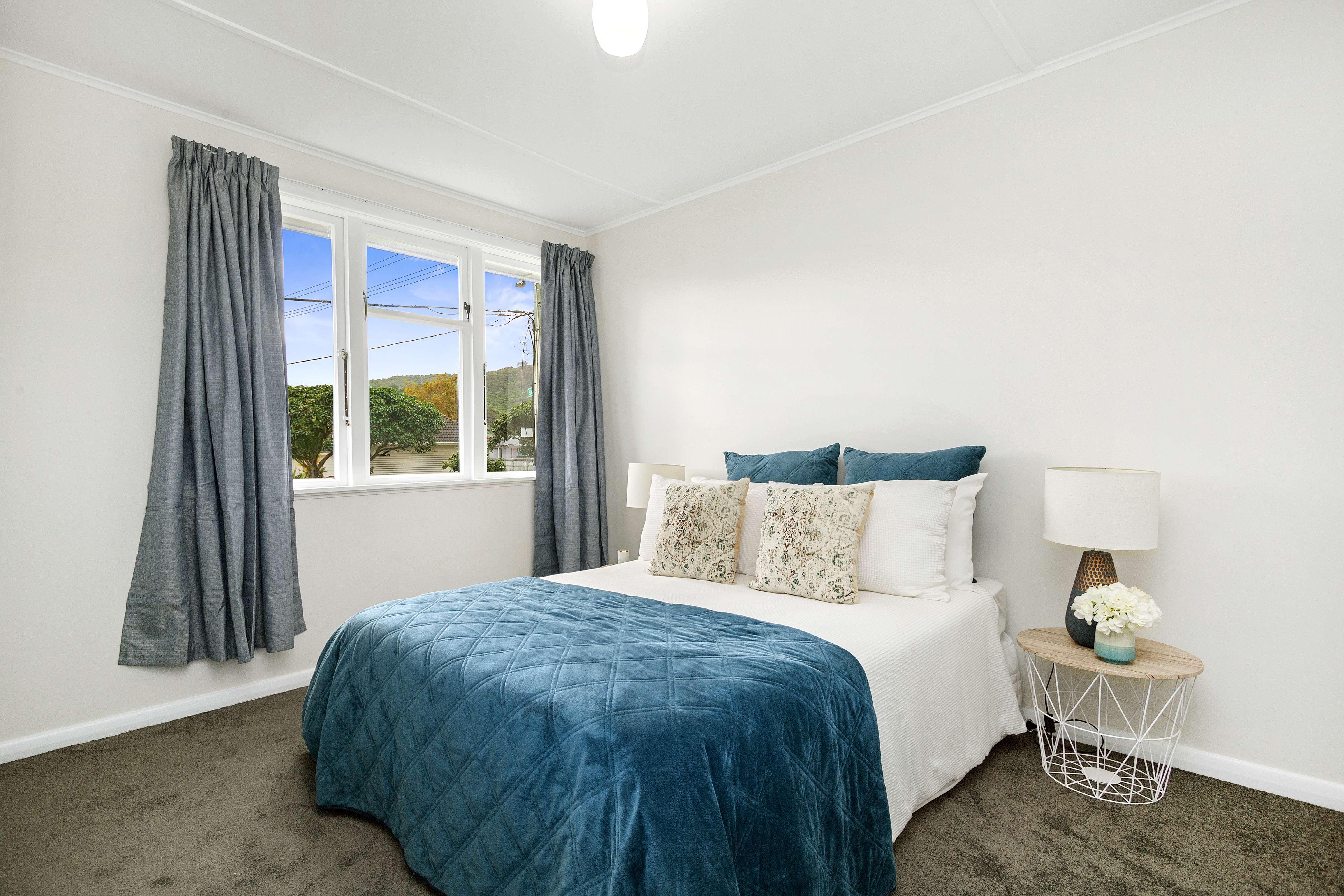 76 Strand Crescent, Naenae, Lower Hutt, 2 Kuwarto, 1 Banyo, House