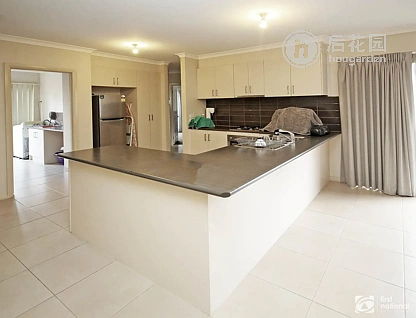 8A BOWEN ST, CRANBOURNE VIC 3977, 0 Kuwarto, 0 Banyo, Unit