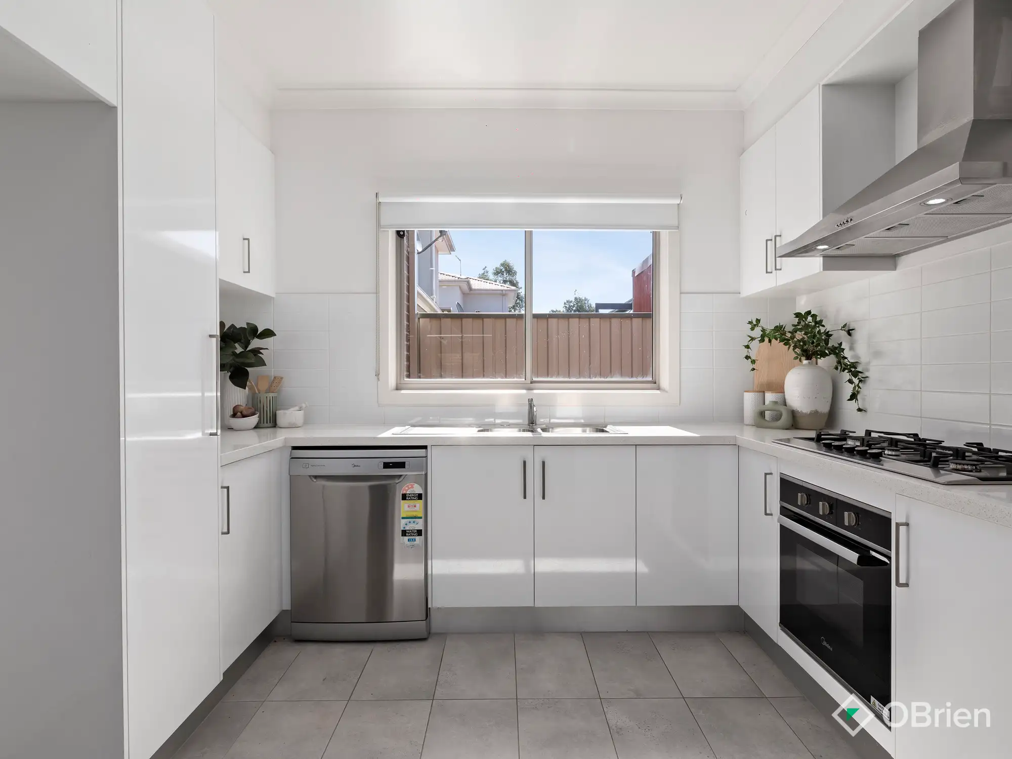 UNIT 5 4 ALBERT RD, Sydenham, North West Melbourne, 0房, 0浴, Unit