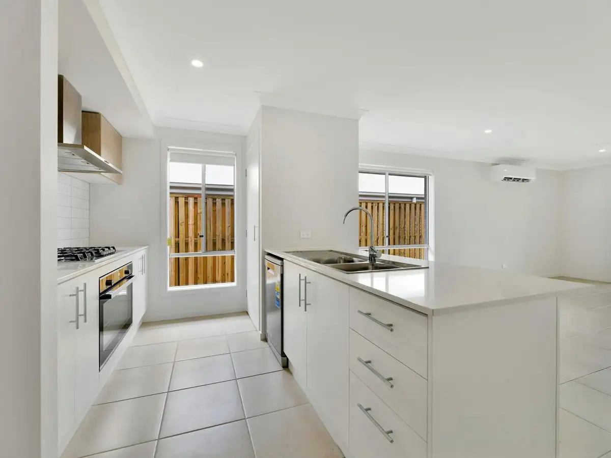 33 MOUNT MEE ST, PARK RIDGE QLD 4125, 0 침실, 0 욕실, House