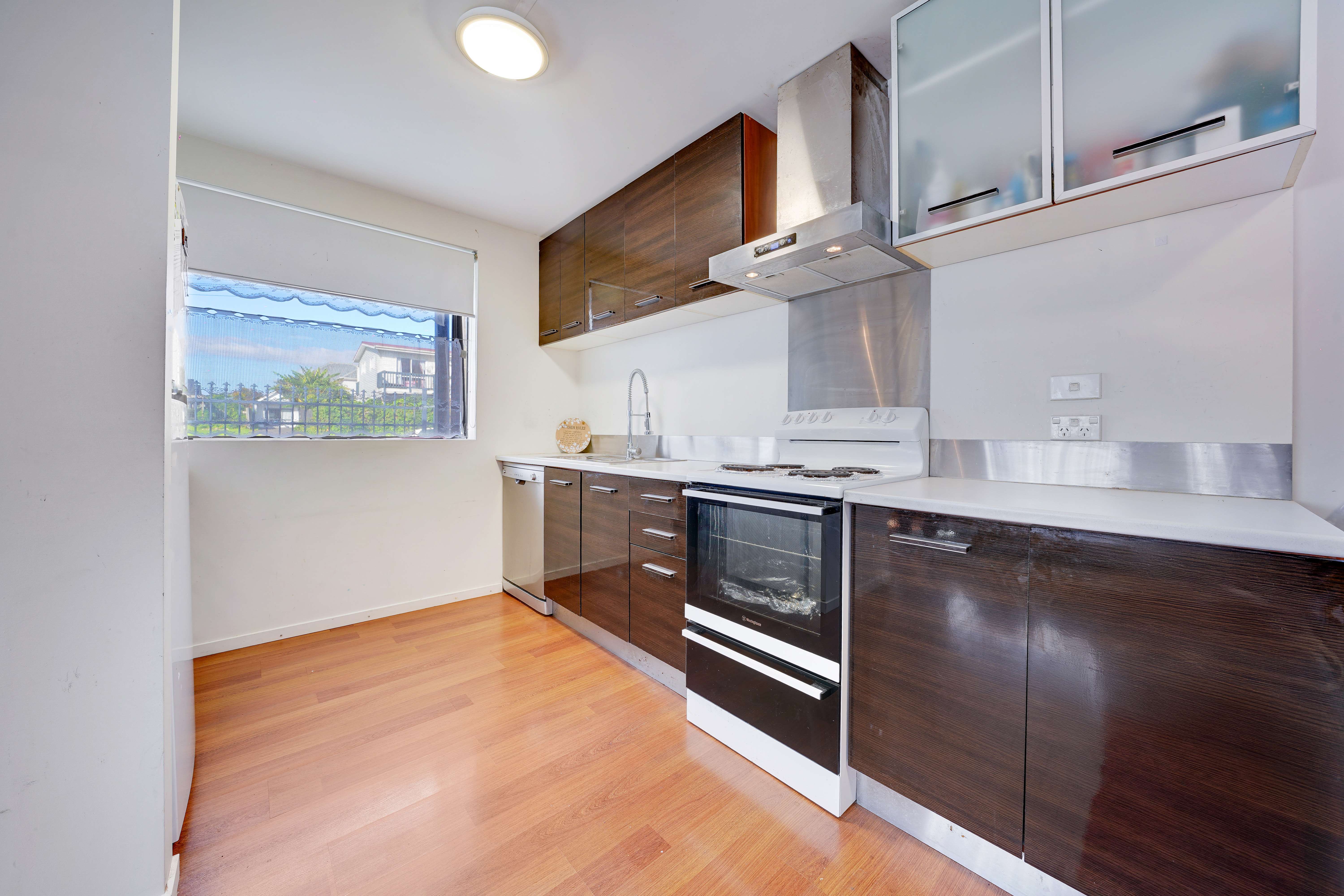 2/1 Bamboo Grove, Kelston, Waitakere City, 3房, 2浴, House