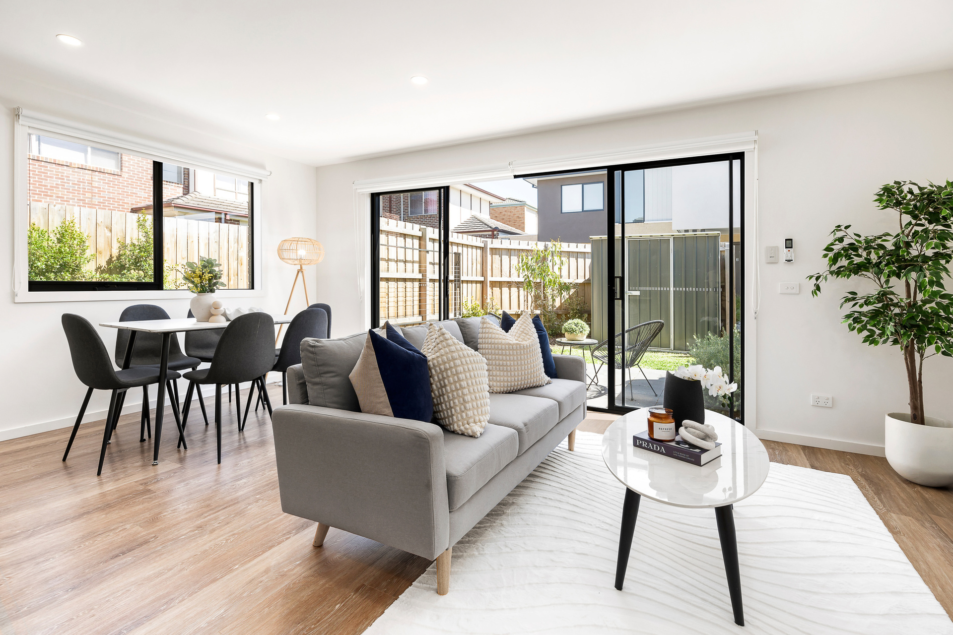 UNIT 1 9 LANTANA ST, Clayton, Bayside, 0房, 0浴, Townhouse