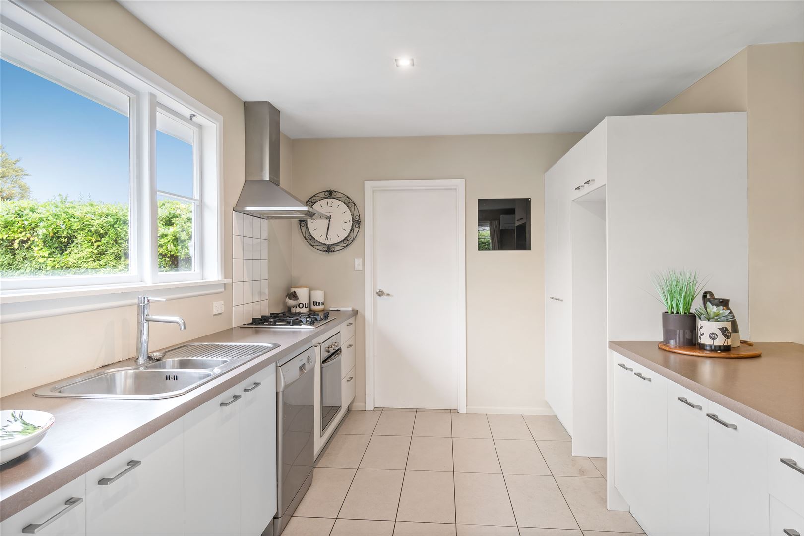 51 Gregan Crescent, Burnside, Christchurch City, 3 Kuwarto, 1 Banyo