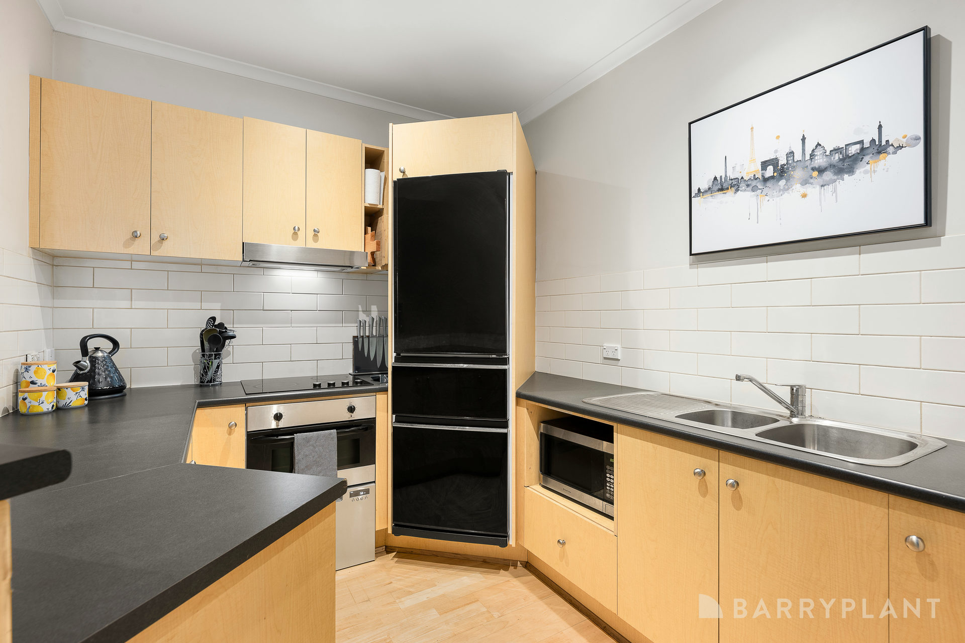 UNIT 66 13-15 HEWISH RD, Croydon, East Melbourne, 0 कमरे, 0 बाथरूम, Unit