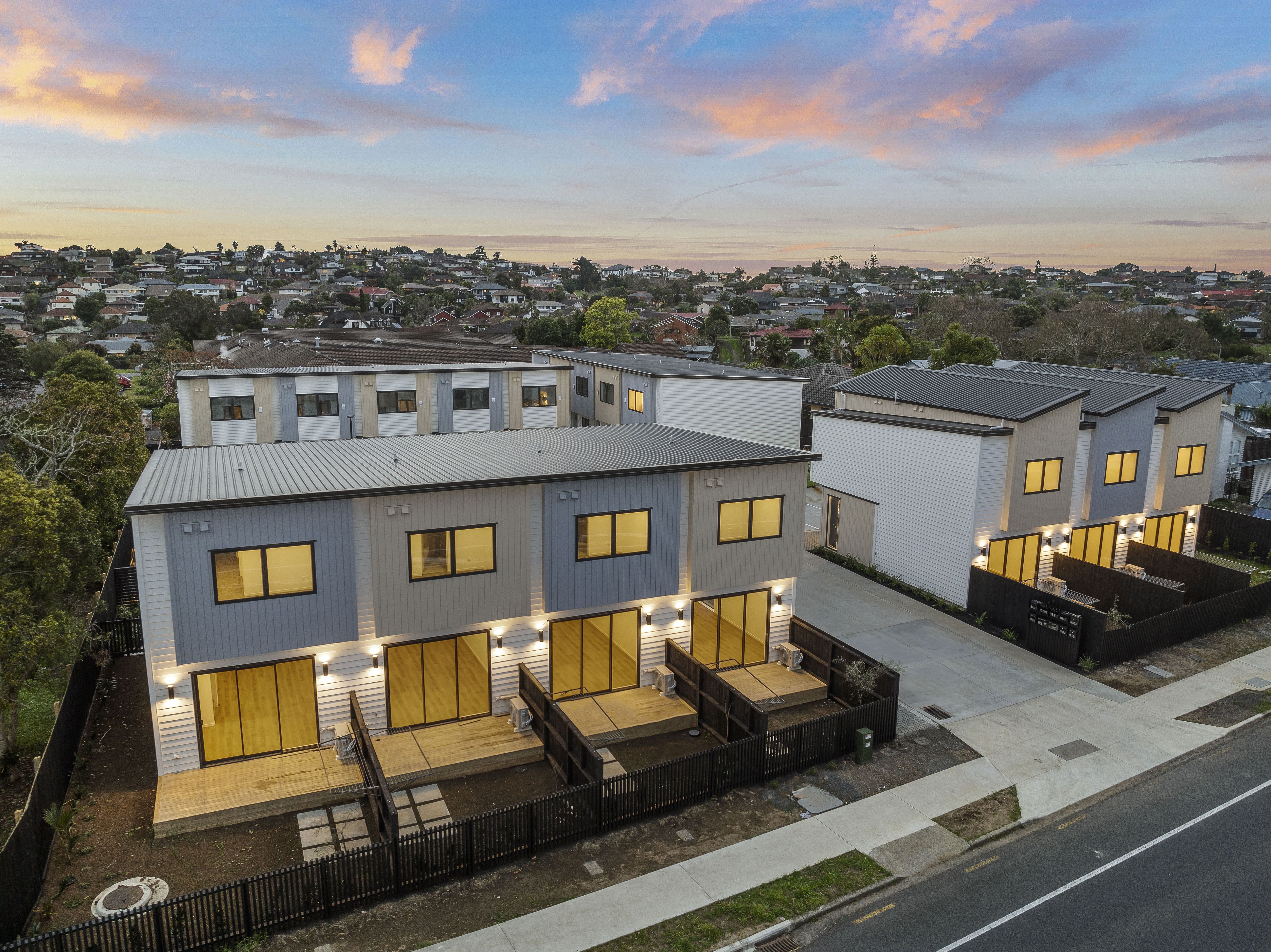 2/101 Botany Road, Botany Downs, Manukau City, 2 habitaciones, 2 baños, House