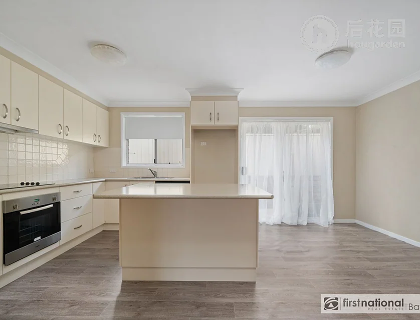 Unit 4/220 PIPER STREET, BATHURST, 0房, 0浴, House