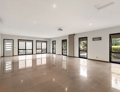 1 JEFFREY DR, YARRAMBAT VIC 3091, 5房, 3浴, House