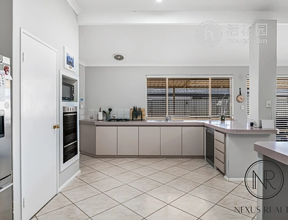 37 LUCAS LOOP, CANNING VALE WA 6155, 0部屋, 0バスルーム, House