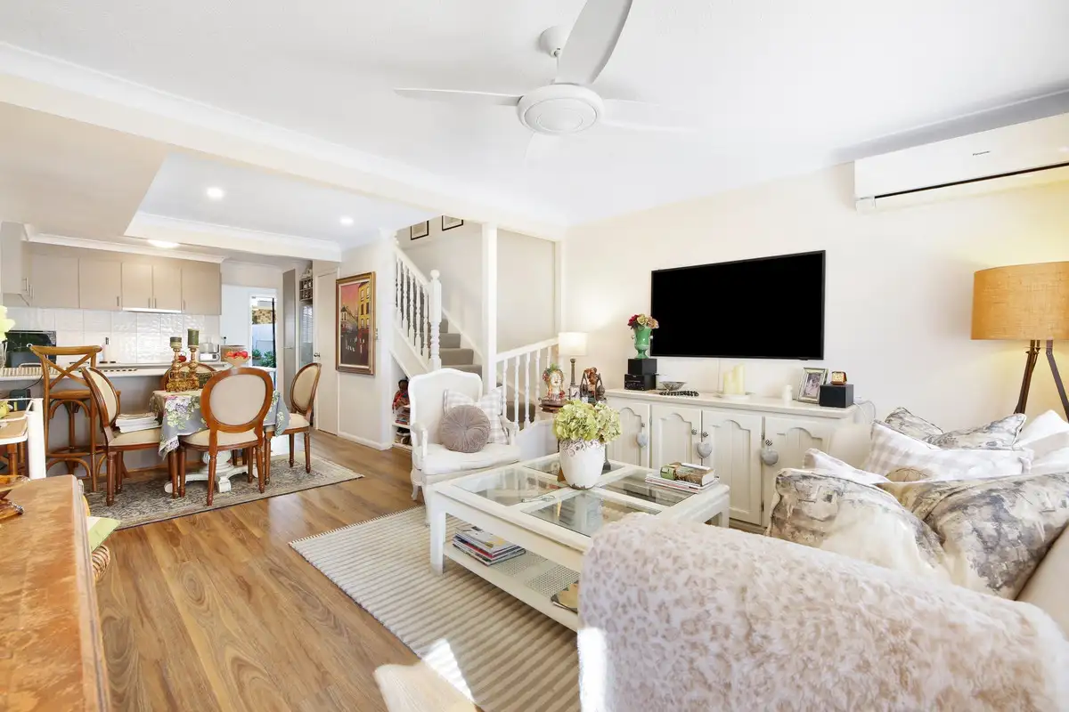 Unit 4/16 LATHER STREET, SOUTHPORT, 0 ਕਮਰੇ, 0 ਬਾਥਰੂਮ, Townhouse