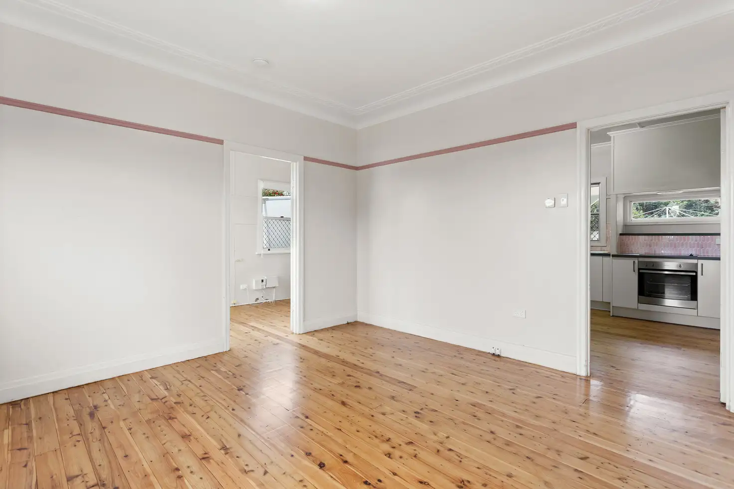17 GEOFFREY ST, MOUNT LOFTY QLD 4350, 0 Kuwarto, 0 Banyo, House
