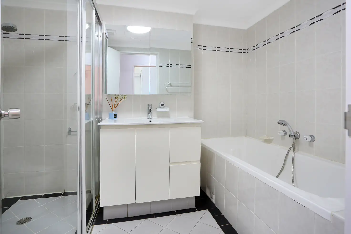 Unit 141/107-115 PACIFIC HIGHWAY, HORNSBY, 0 ਕਮਰੇ, 0 ਬਾਥਰੂਮ, Apartment