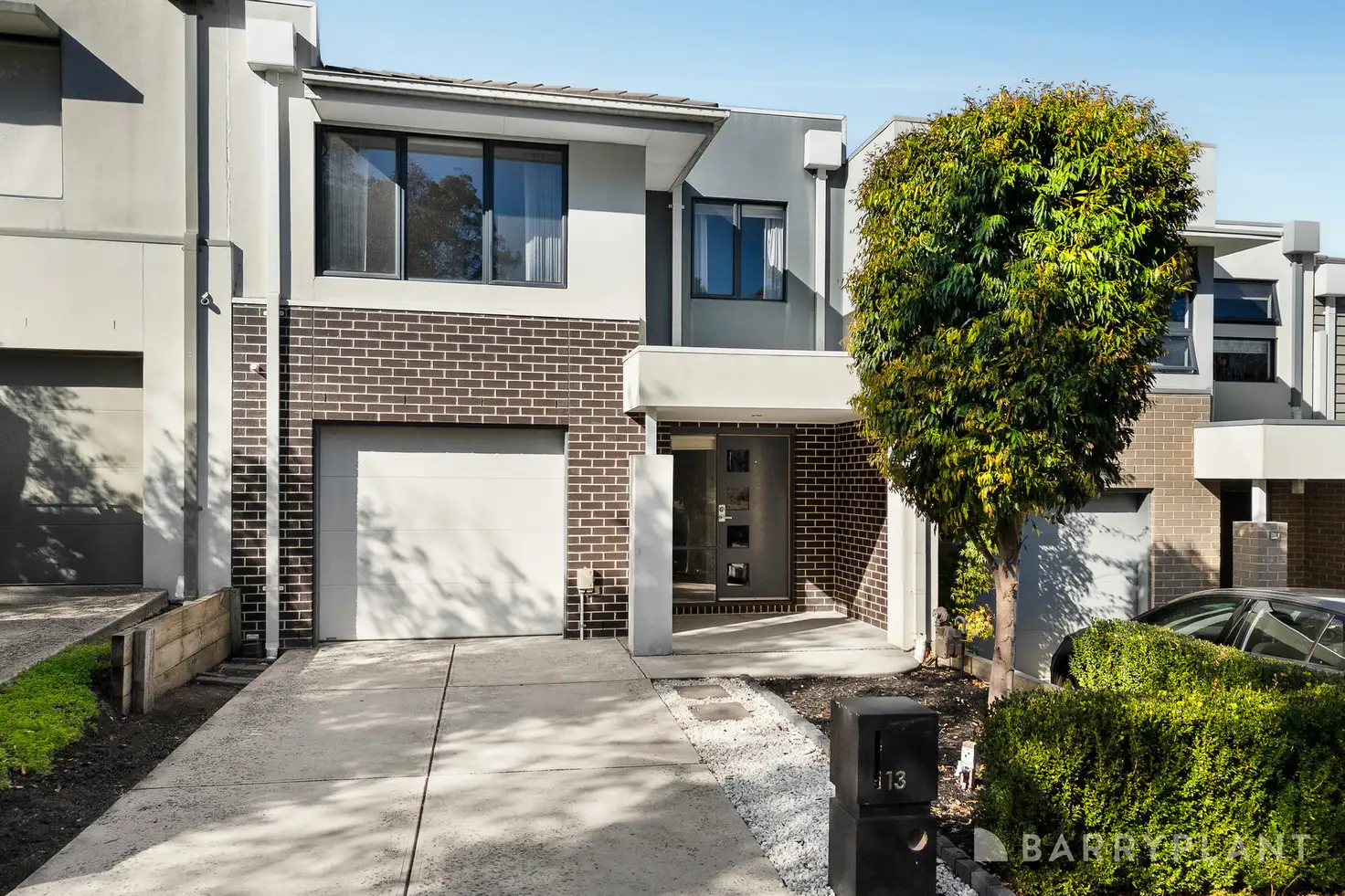 13 HUBBLE RD, Croydon, East Melbourne, 0 कमरे, 0 बाथरूम, Townhouse