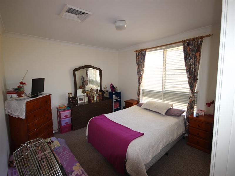 UNIT 2 38 LINKS AV, South Tamworth, Tamworth, 0 habitaciones, 0 baños, Unit