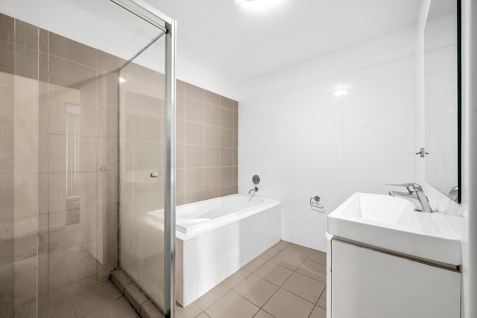 UNIT 3 195-199 WILLIAM ST, Granville, Parramatta (Northwest suburbs), 0 Bedrooms, 0 Bathrooms, Unit