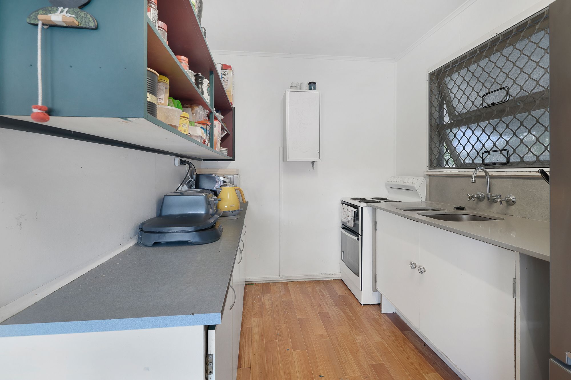 72 KIERS RD, MIAMI QLD 4220, 0 Bedrooms, 0 Bathrooms, House