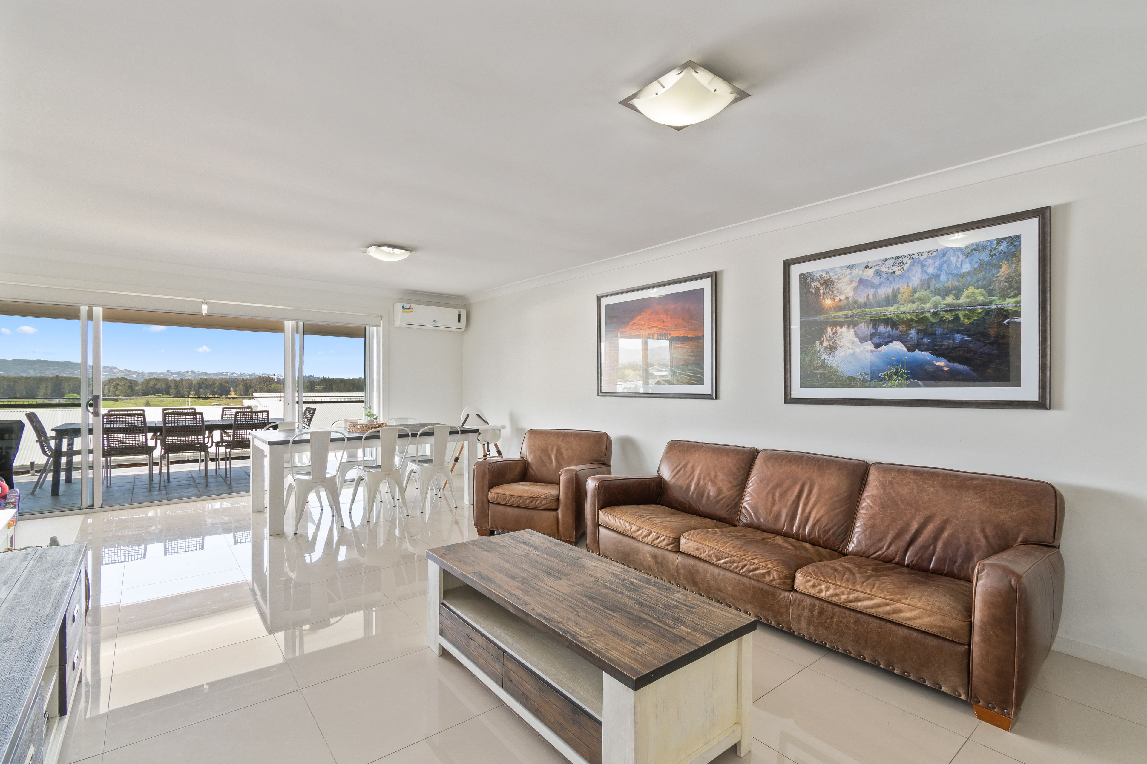 UNIT 1 102 KANAHOOKA RD, KANAHOOKA NSW 2530, 0 Bedrooms, 0 Bathrooms, Townhouse