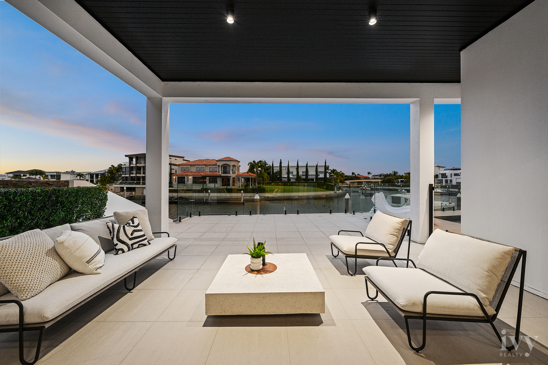 5 ROYAL ALBERT CR, Paradise Point, Gold Coast, 0部屋, 0バスルーム, House