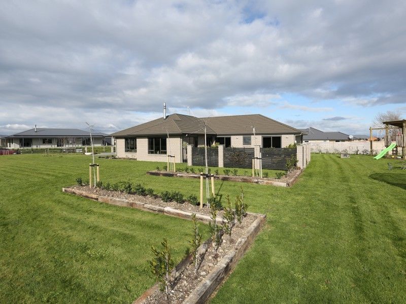 2 Sambar Lane, Feilding, Manawatu, 4 कमरे, 2 बाथरूम