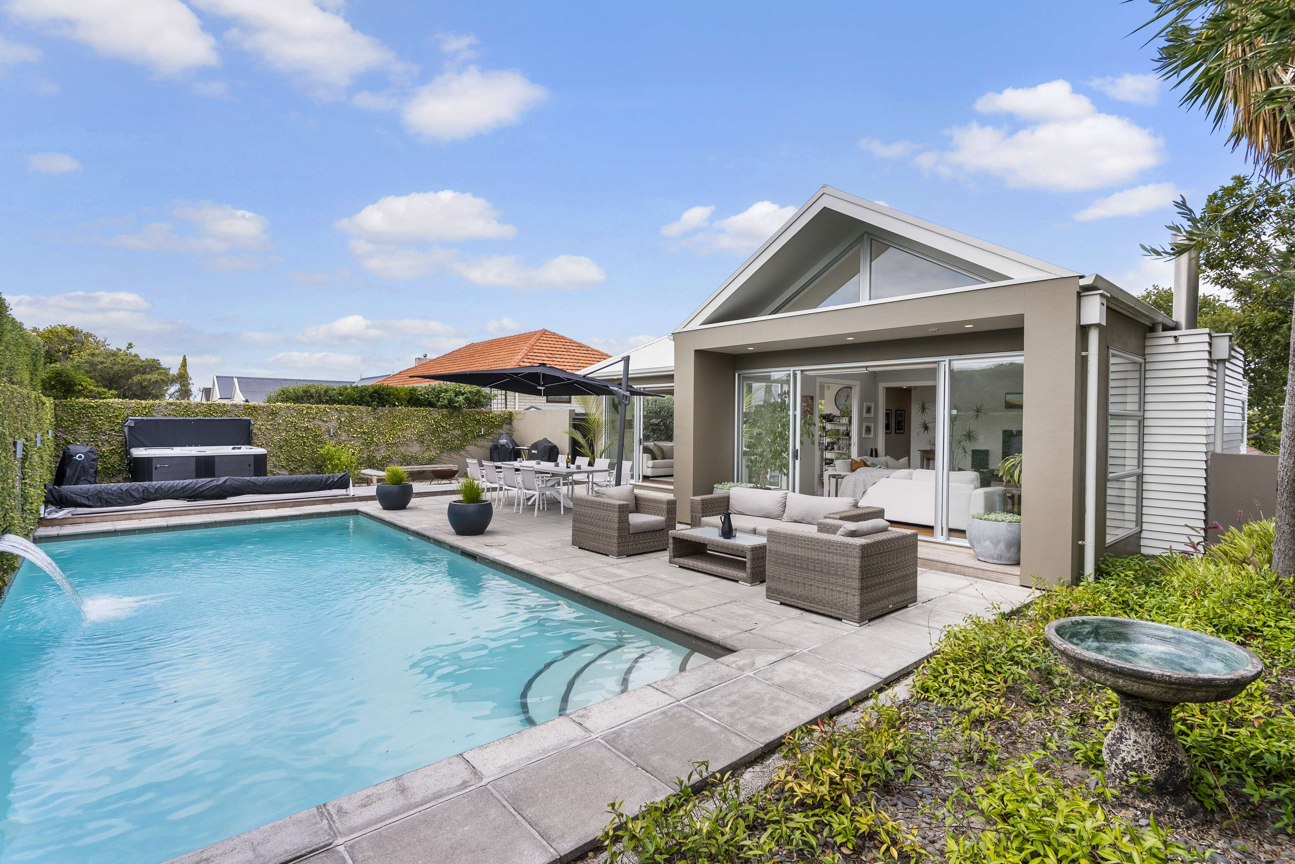 Residential  Single House Zone