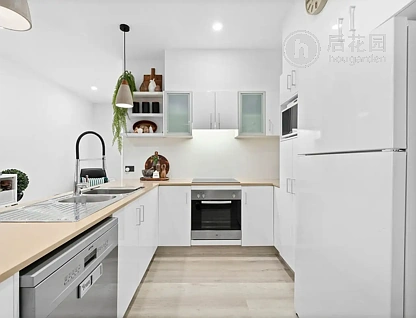 8-10 VICTOR AV, PARADISE POINT QLD 4216, 0 slaapkamers, 0 badkamers, Apartment